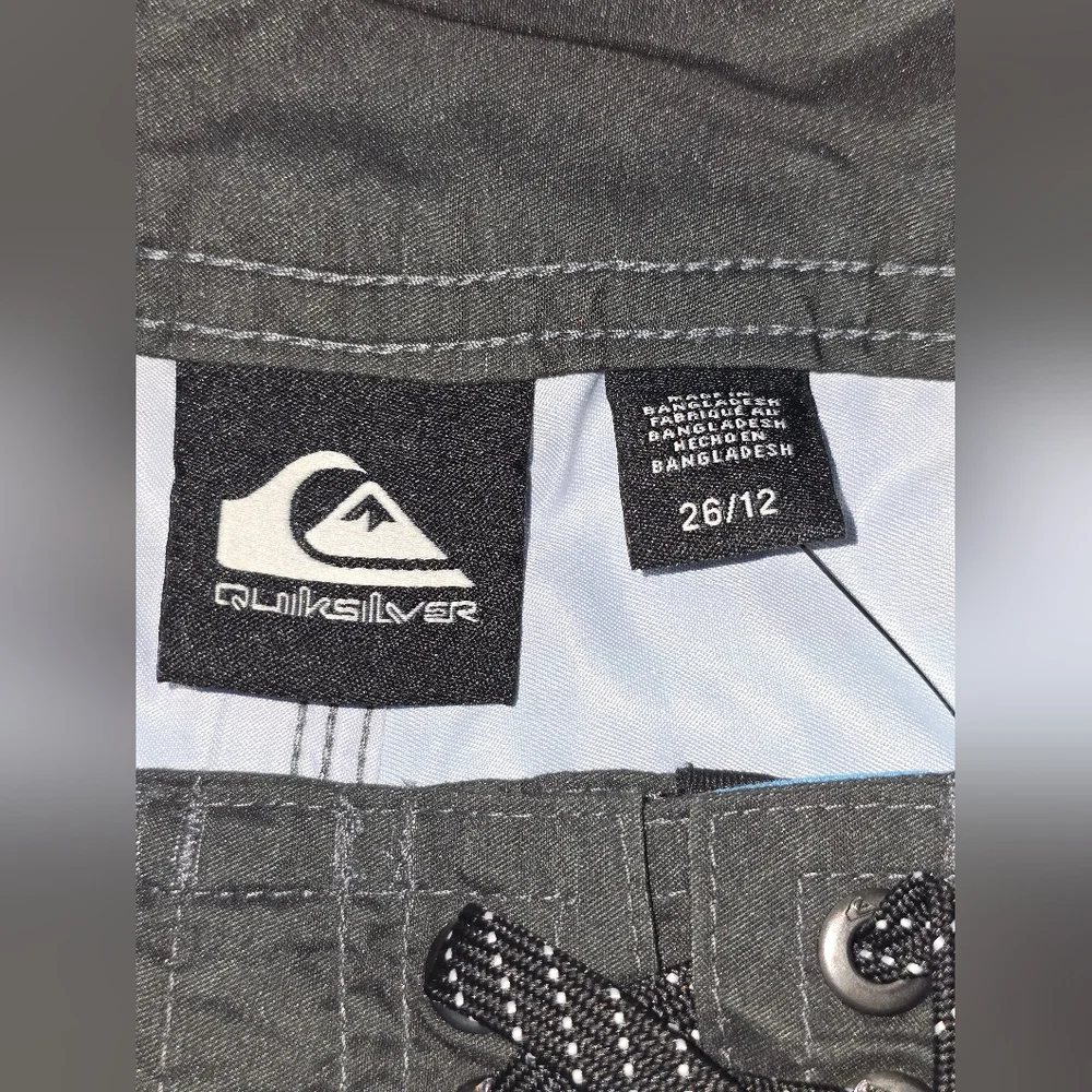 NWT Boys Quiksilver Multicolor Dark‎ Shadow Striped Board Shorts